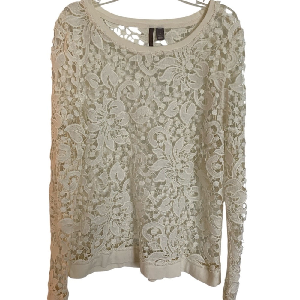 Chelsea 28 flower Lace See through white ivory Top sweatshirt medium crochet